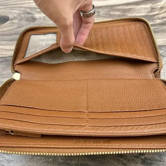 Michael Kors Large Luggage Tan Pebbled Leather Zip Around Wallet - Picture 11 of 12